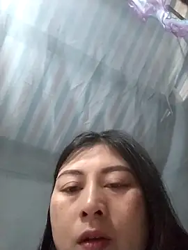 Snapshot of Paerl-sweet chatting on 12/16/25, 02:16 Paerl-sweet online show from 12/16/25, 02:16