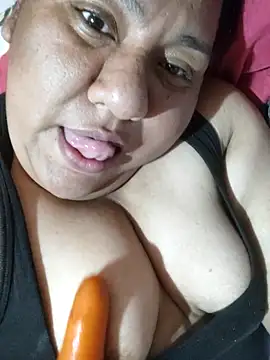 Nenis1224 online show from 12/17/25, 03:23