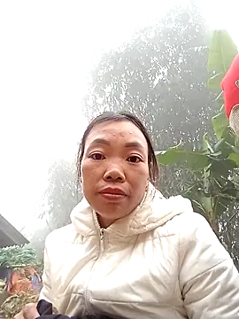 Snapshot of anna-can chatting on 12/05/25, 09:18 anna-can online show from 12/05/25, 09:18