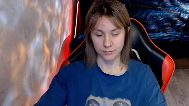 MiaBun1 online show from 06/01/26, 02:46