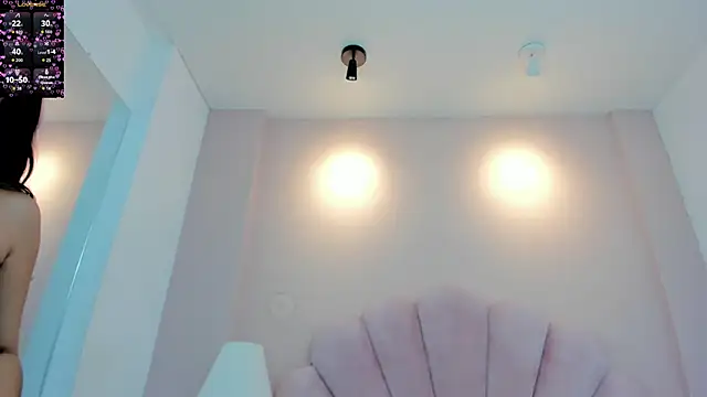 Snapshot of Nahomy_Harperr chatting on 12/05/25, 01:09 Nahomy Harperr online show from 12/05/25, 01:09