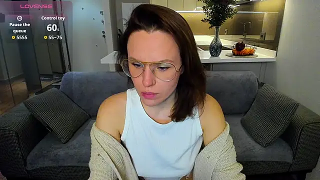 Snapshot of Misty_Myers chatting on 12/05/25, 08:16 Misty Myers online show from 12/05/25, 08:16