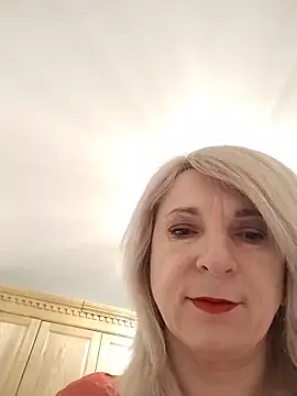 AhlyssaLove1155 online show from 05/15/26, 02:29