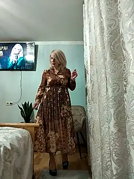 AhlyssaLove1155 online show from 05/24/26, 06:35