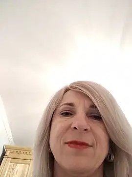 AhlyssaLove1155 online show from 06/06/26, 09:52
