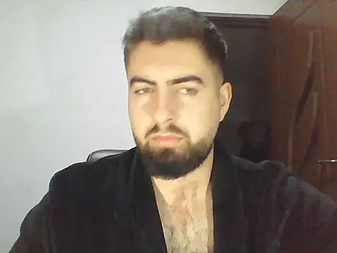 Snapshot of iigabi chatting on 12/17/25, 04:13 iigabi online show from 12/17/25, 04:13