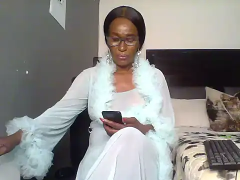 hotgrannxxx58 online show from 06/17/26, 07:26
