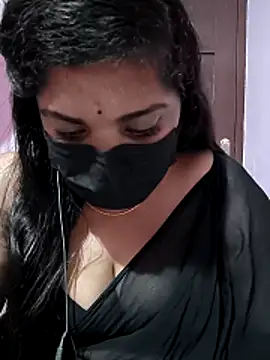 Snapshot of Shaksana-reddy chatting on 12/19/25, 07:32 Shaksana-reddy online show from 12/19/25, 07:32