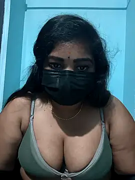 Snapshot of Shaksana-reddy chatting on 12/20/25, 07:43 Shaksana-reddy online show from 12/20/25, 07:43