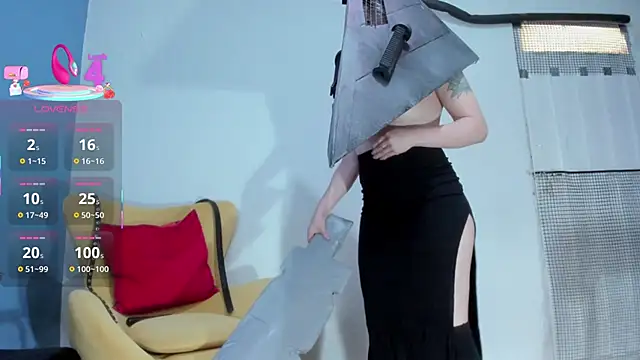 Snapshot of carly_grasso chatting on 11/01/25, 01:46 carly grasso online show from 11/01/25, 01:46