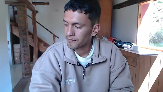 Snapshot of andrewsiilvaa chatting on 12/16/25, 03:50 andrewsiilvaa online show from 12/16/25, 03:50