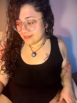 VanesssaMilf  online show from 04/09/26, 03:28