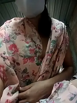 Snapshot of Chetna_thakur chatting on 06/08/26, 05:41 Chetna thakur online show from 06/08/26, 05:41