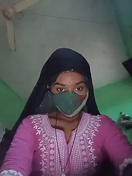 Snapshot of Chetna_thakur chatting on 06/12/26, 01:32 Chetna thakur online show from 06/12/26, 01:32