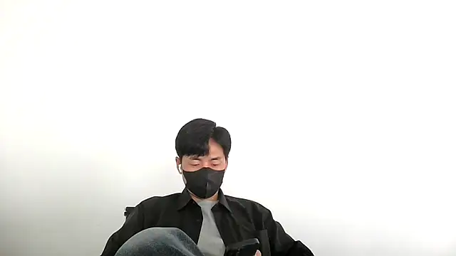 kimze7 online show from 05/18/26, 04:18
