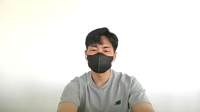 kimze7 online show from 06/08/26, 02:23