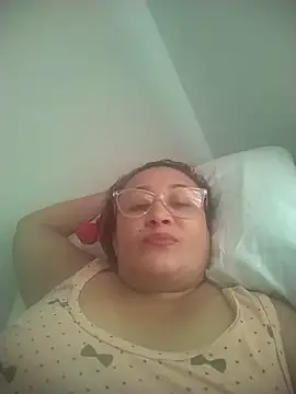 Snapshot of Nini_Love_ chatting on 01/31/26, 08:51 Nini Love online show from 01/31/26, 08:51