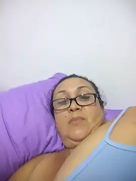 Nini Love  online show from 07/19/26, 03:32