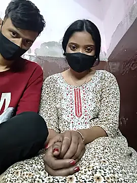 couplegk71 online show from 02/02/26, 01:26