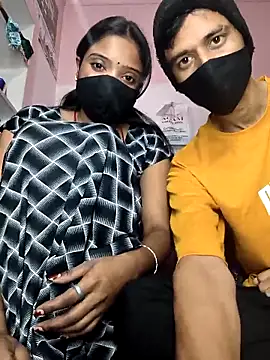 couplegk71 online show from 02/13/26, 08:49