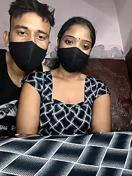 couplegk71 online show from 02/14/26, 04:15