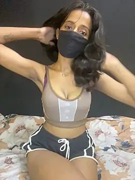 Hottie kia online show from 06/26/26, 05:39