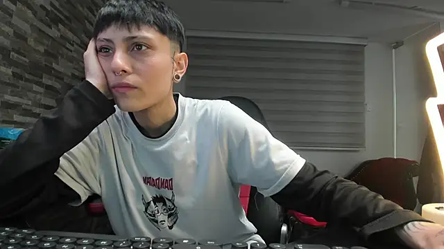 BelaXMeganOfficial online show from 06/12/26, 02:49