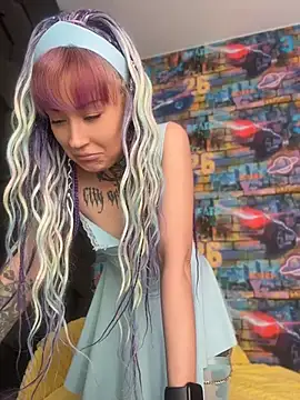 Snapshot of Tattoo__Moon chatting on 05/08/26, 10:59 Tattoo Moon online show from 05/08/26, 10:59