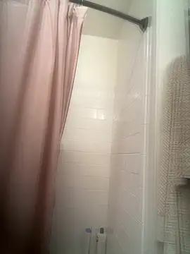 GiggleCatalyst online show from 12/15/25, 07:23