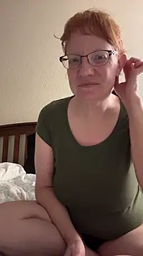 Lenaravenswood online show from 12/15/25, 07:34