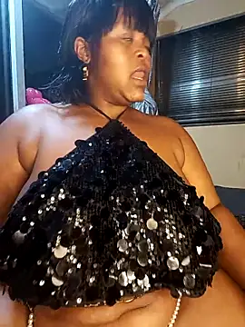 ChoklitBerryXX online show from 03/02/26, 10:49