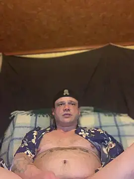 Snapshot of Ldnick69 chatting on 03/05/26, 07:04 Ldnick69 online show from 03/05/26, 07:04
