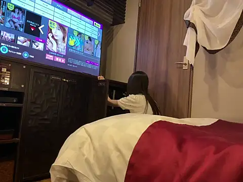 Gokujyo-Namanaka online show from 06/10/26, 01:54