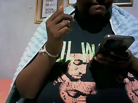 sweetmilkylady online show from 07/18/26, 04:38
