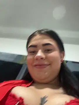 Snapshot of Natiis2226 chatting on 12/18/25, 12:38 Natiis2226 online show from 12/18/25, 12:38