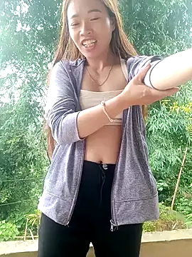 little-effy online show from 05/19/26, 01:56