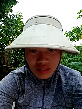 little-effy online show from 07/20/26, 10:39