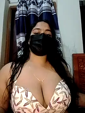 Snapshot of nosrat014 chatting on 07/16/26, 03:29 nosrat014 online show from 07/16/26, 03:29
