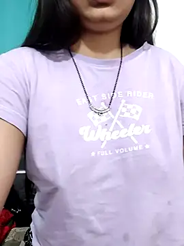 Delhikidevi online show from 07/15/26, 06:29