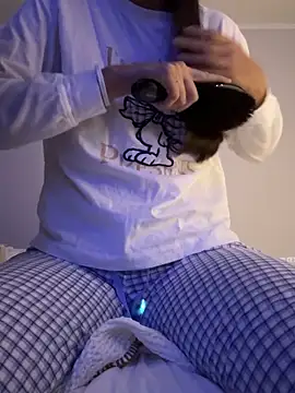 soykittyy444 online show from 05/17/26, 12:52