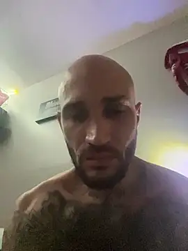 kingNQueen1211 online show from 06/15/26, 08:49