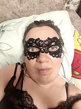 Snapshot of LimonLoveqw chatting on 12/15/25, 12:20 LimonLoveqw online show from 12/15/25, 12:20