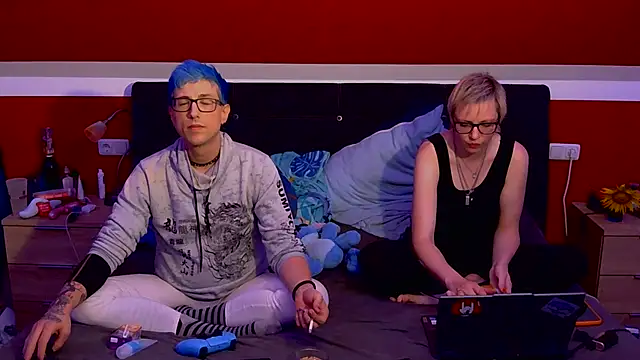 AskAveryAnything online show from 07/23/26, 07:01