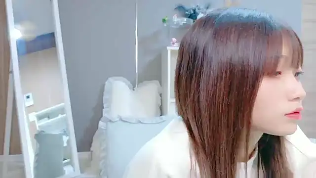 ayu-jpnk online show from 12/14/25, 07:58