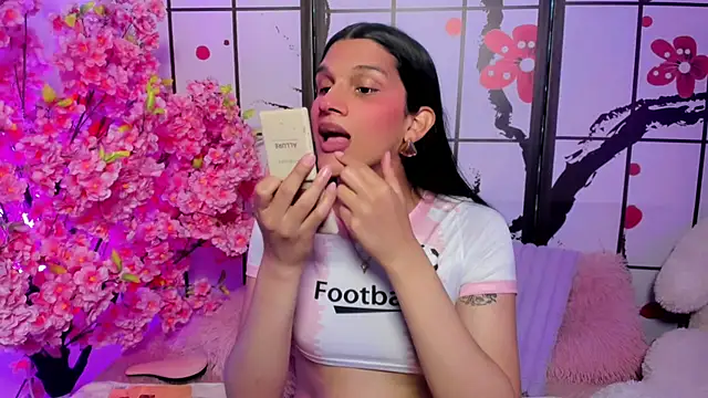 Bianca baldwin  online show from 06/30/26, 07:15