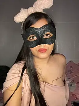 Amaira 69 online show from 06/30/26, 05:58