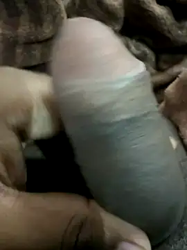 Snapshot of blackjerking chatting on 12/14/25, 07:29 blackjerking online show from 12/14/25, 07:29