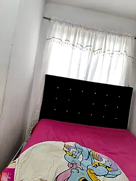 Snapshot of Sophia_Moons_ chatting on 03/27/26, 03:34 Sophia Moons online show from 03/27/26, 03:34