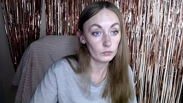 LiaSeass  online show from 07/26/26, 12:23