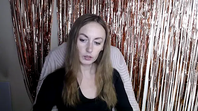 LiaSeass  online show from 07/28/26, 12:48